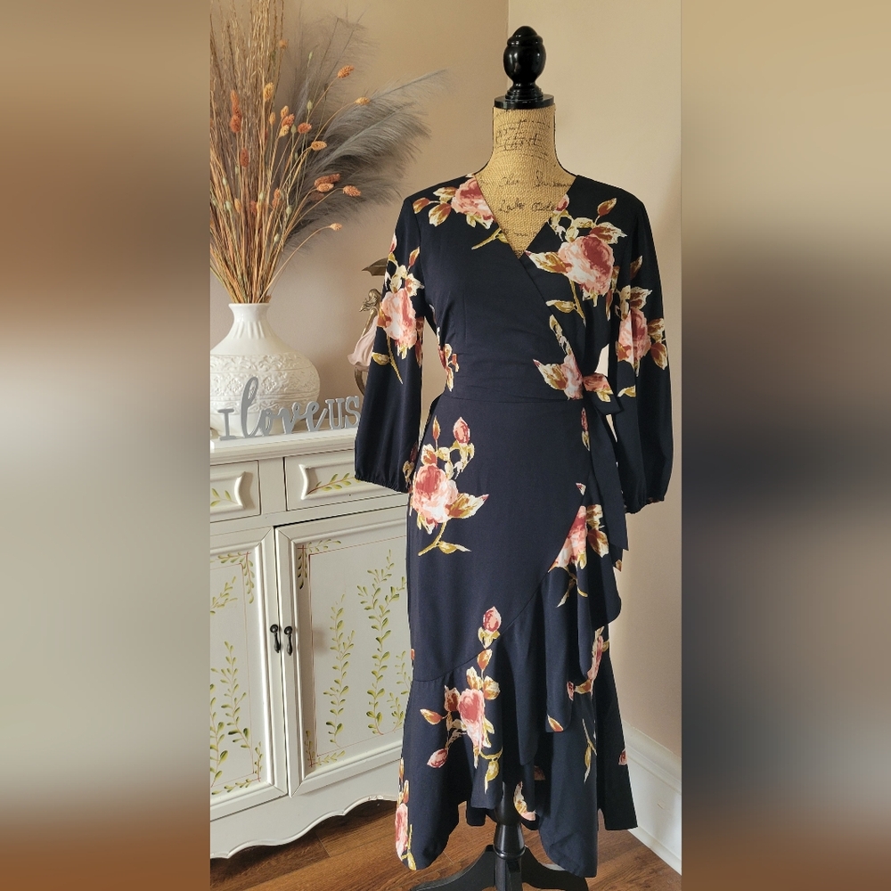 Alex Marie Floral Long Sleeve Dress